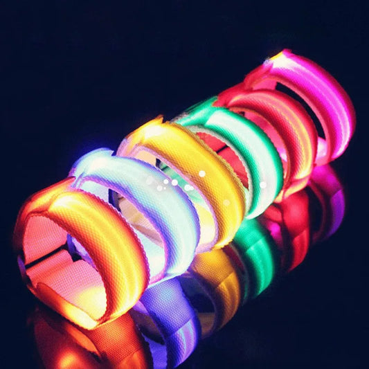 4-Piece LED Horse Leg Safety Straps, Reflective Night Riding Leg Bands for Horses, Outdoor Equestrian Safety Gear for Riding and Exercise