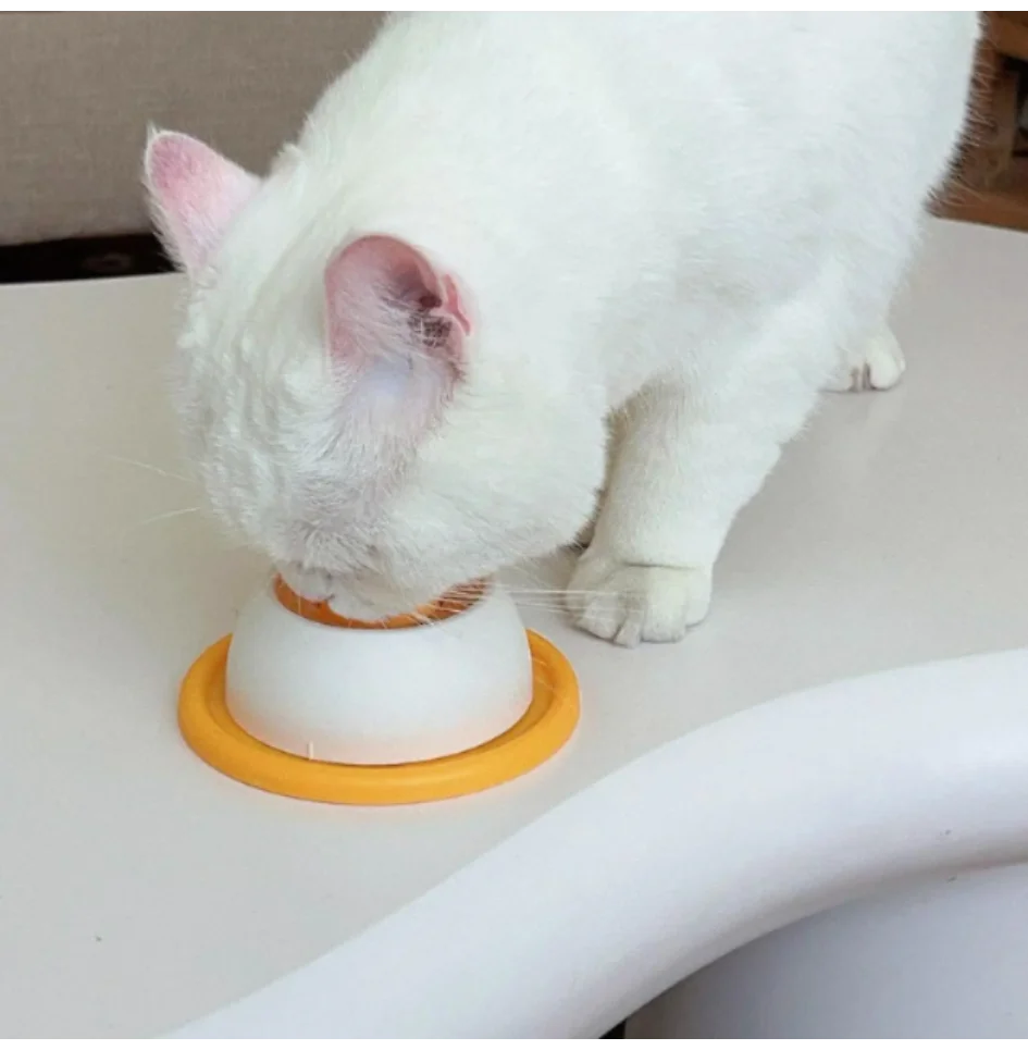 Dog Lick Toy – Interactive Slow Feeder & Treat Dispenser for Training & Enrichment