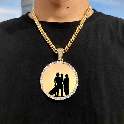 ESKEEM Big Circle Photo Medallion Pendant Necklace – Iced Out Hip Hop Memory Picture Jewelry Gift