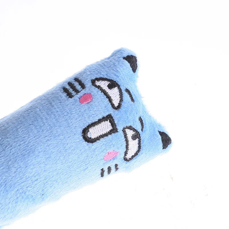 Cute Interactive Catnip Plush Cat Toy – Squeaky Chew Toy for Teeth Grinding & Play
