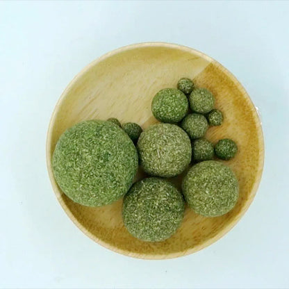Catnip Ball Toy, Edible Cat Chew Ball for Dental Cleaning & Play