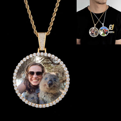 ESKEEM Big Circle Photo Medallion Pendant Necklace – Iced Out Hip Hop Memory Picture Jewelry Gift