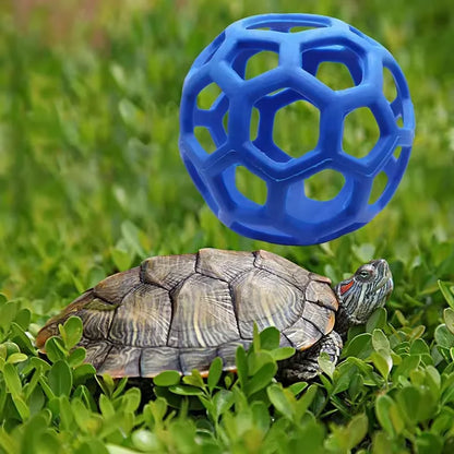 Horse Treat Ball Hay Feeder – Hanging Feeding Dispenser for Horses, Sheep & Tortoises, Stress Relief & Foraging Toy